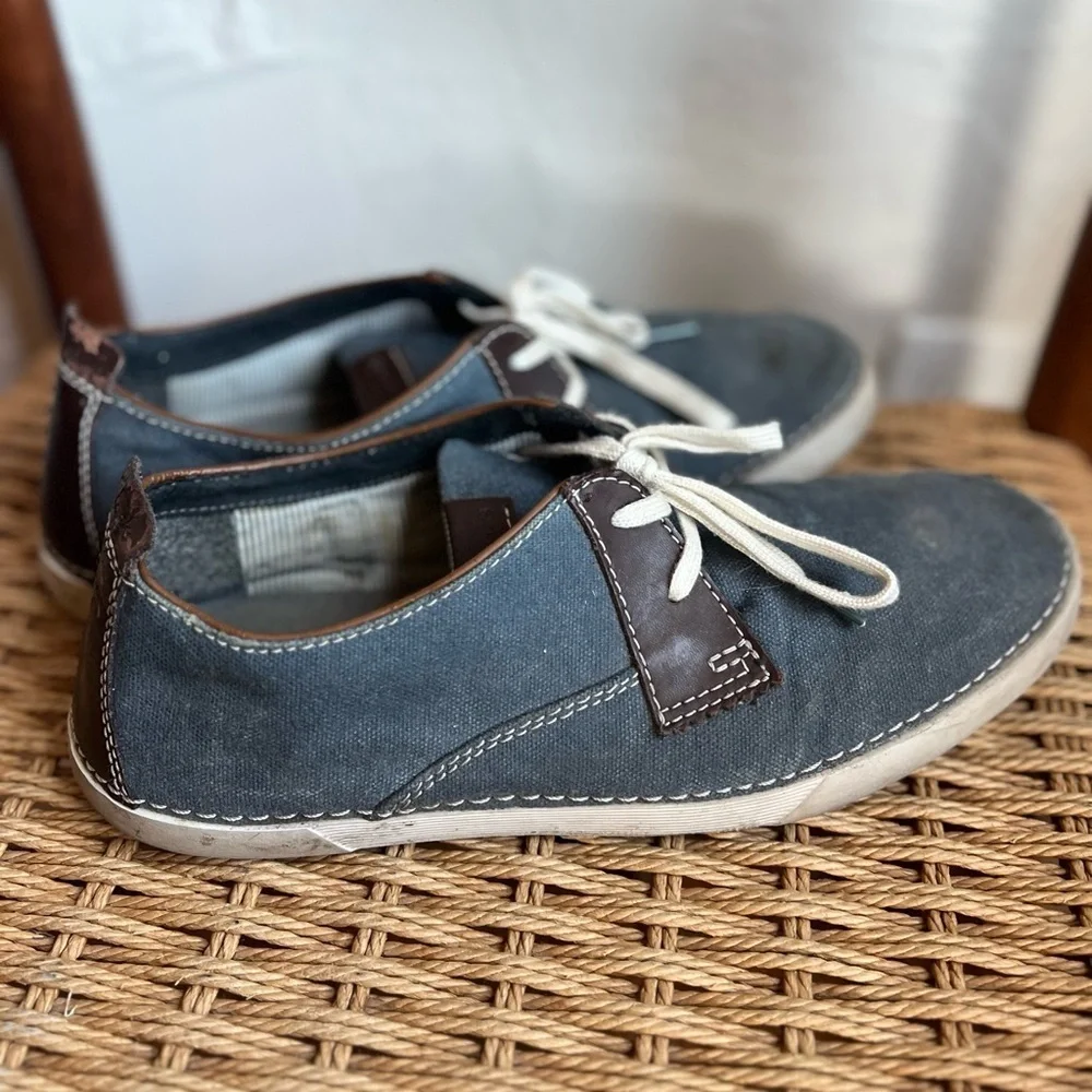 Clarks Collection Men’s Shoes – Size 9.5 – Soft Cushion Ortholite – Blue/Brown